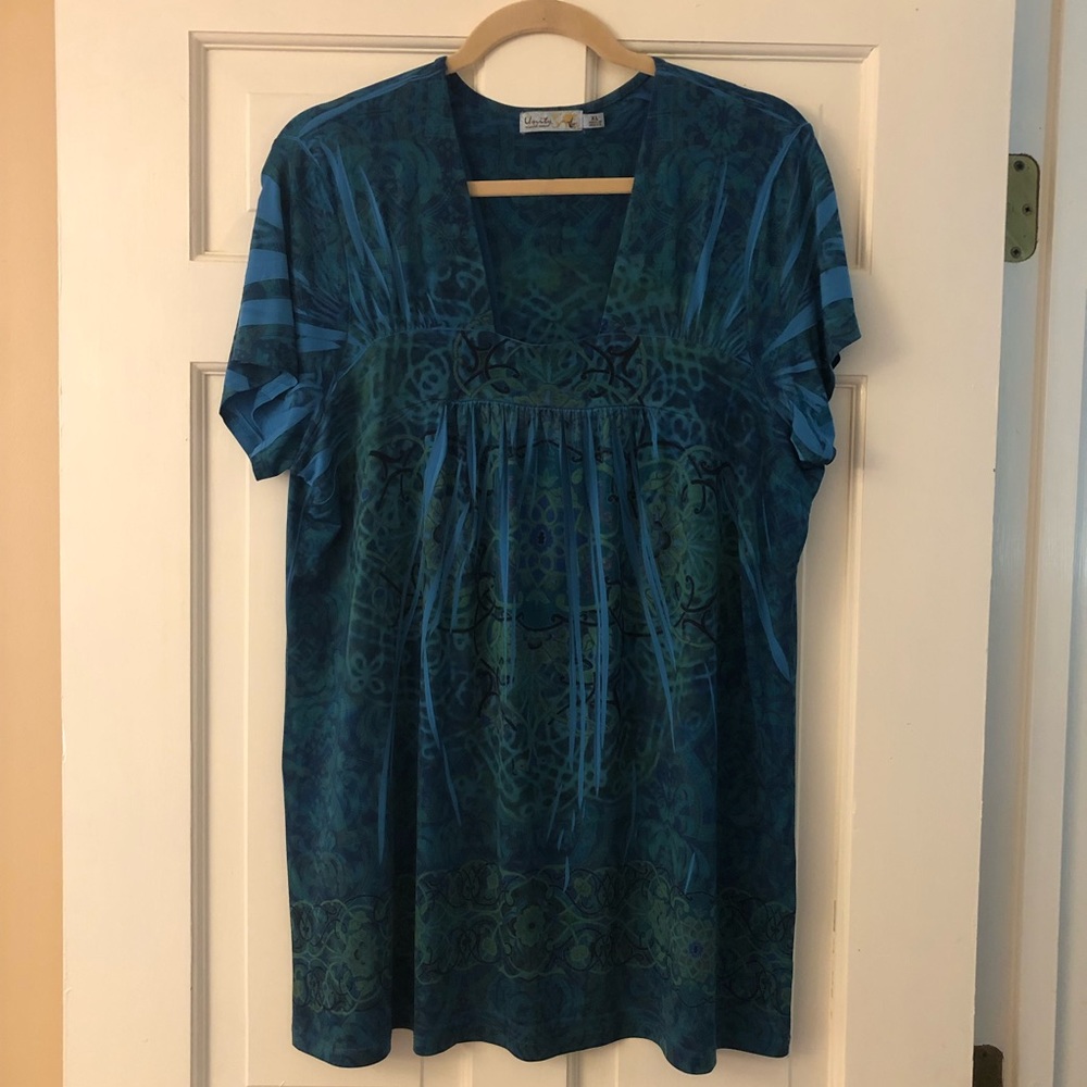Unity Blue/Green Top